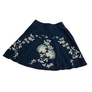 Talbots green Corduroy flower beaded skirts size 8